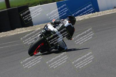 media/Jul-19-2025-TrackDaz (Sat) [[ff1509a44a]]/A Group/2pm (Turn 6)/